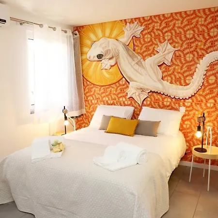 Guest house Le Jardin Secret De 3*